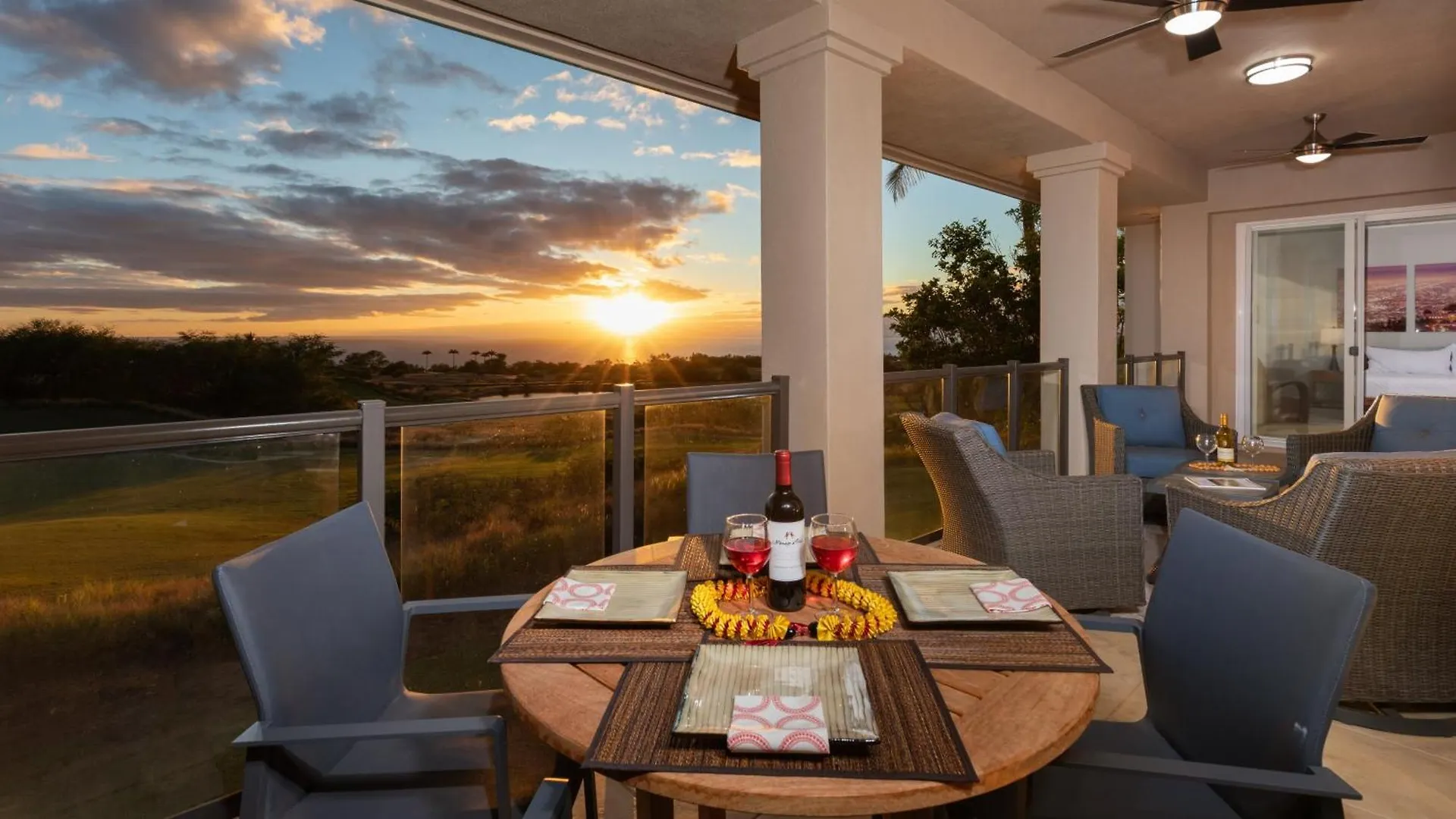 Sun Ray Retreat Ocean Sunsets Views Optional Mauna Kea Hotel Privileges Waimea