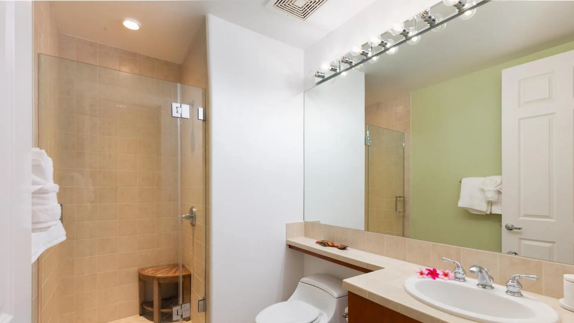 Sun Ray Retreat Ocean Sunsets Views Optional Mauna Kea Hotel Privileges Waimea  Waimea (Hawaii)